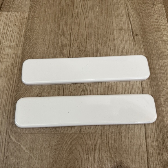 Apple Watch Sport White Plastic Storage Case - Picture 2 of 3